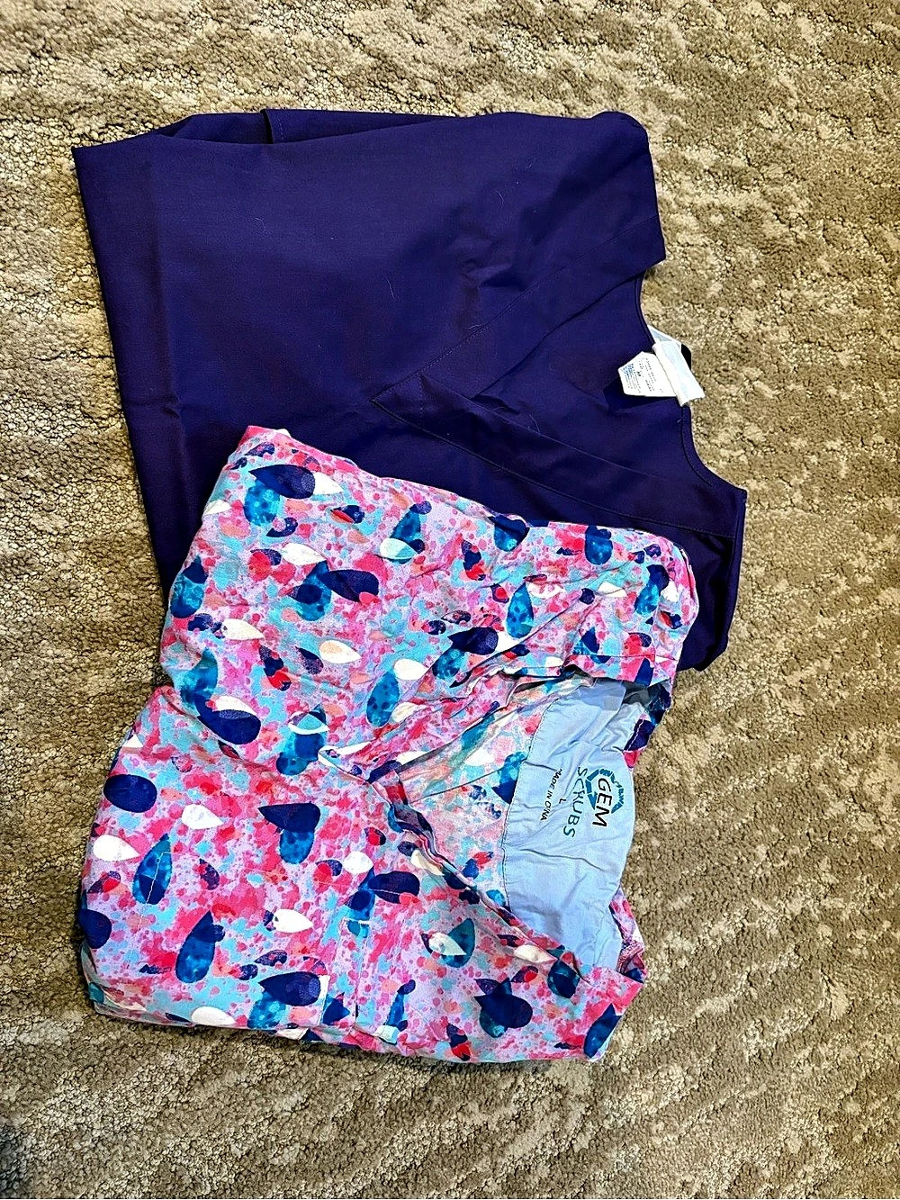 Nursing scrubs bundle size M